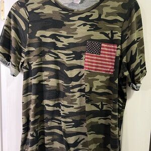 Camo Short Sleeve Pocket Tee with Flag Accent - Olive Green